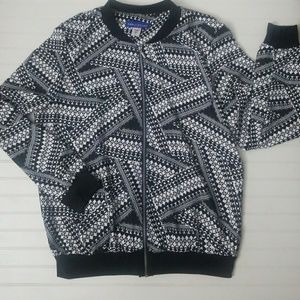Vintage 90's Abstract Pattern Windbreaker